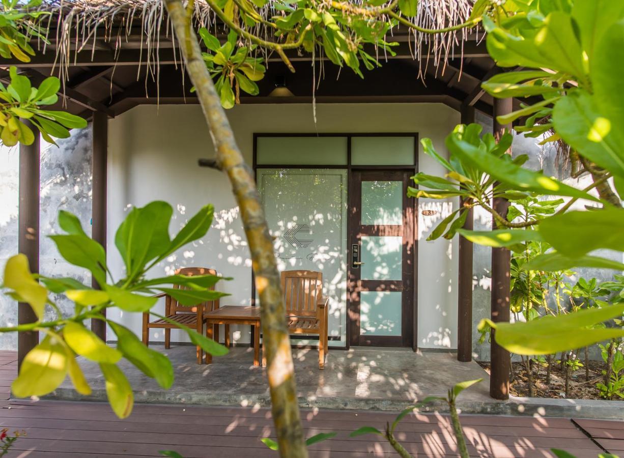 Premier Beach Гали Экстерьер фото